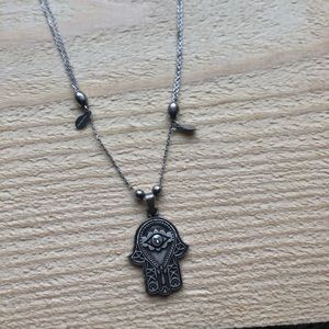 Alex and Ani adjustable hand of Fatima necklace